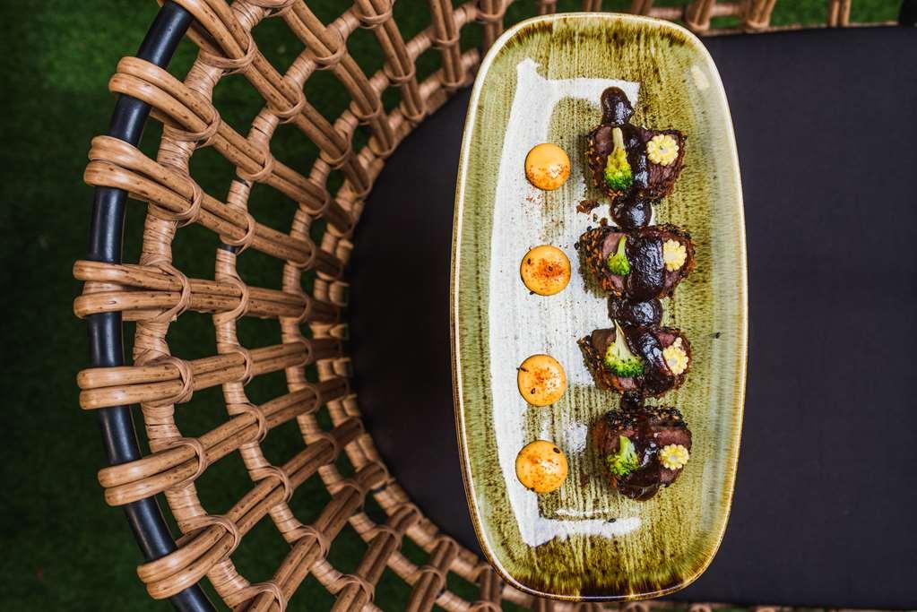 Vp Jardin De Recoletos Hotel Мадрид Ресторант снимка