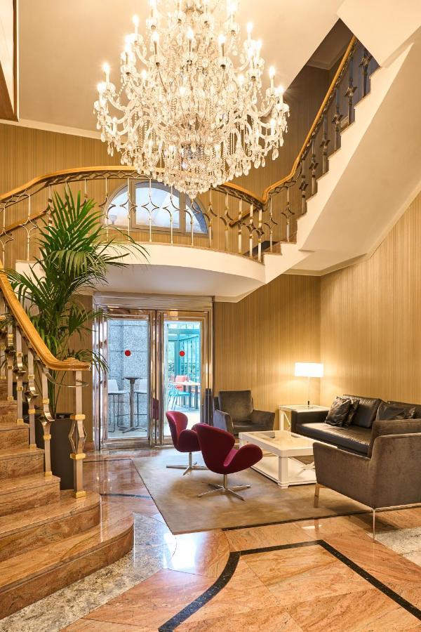 Vp Jardin De Recoletos Hotel Мадрид Екстериор снимка