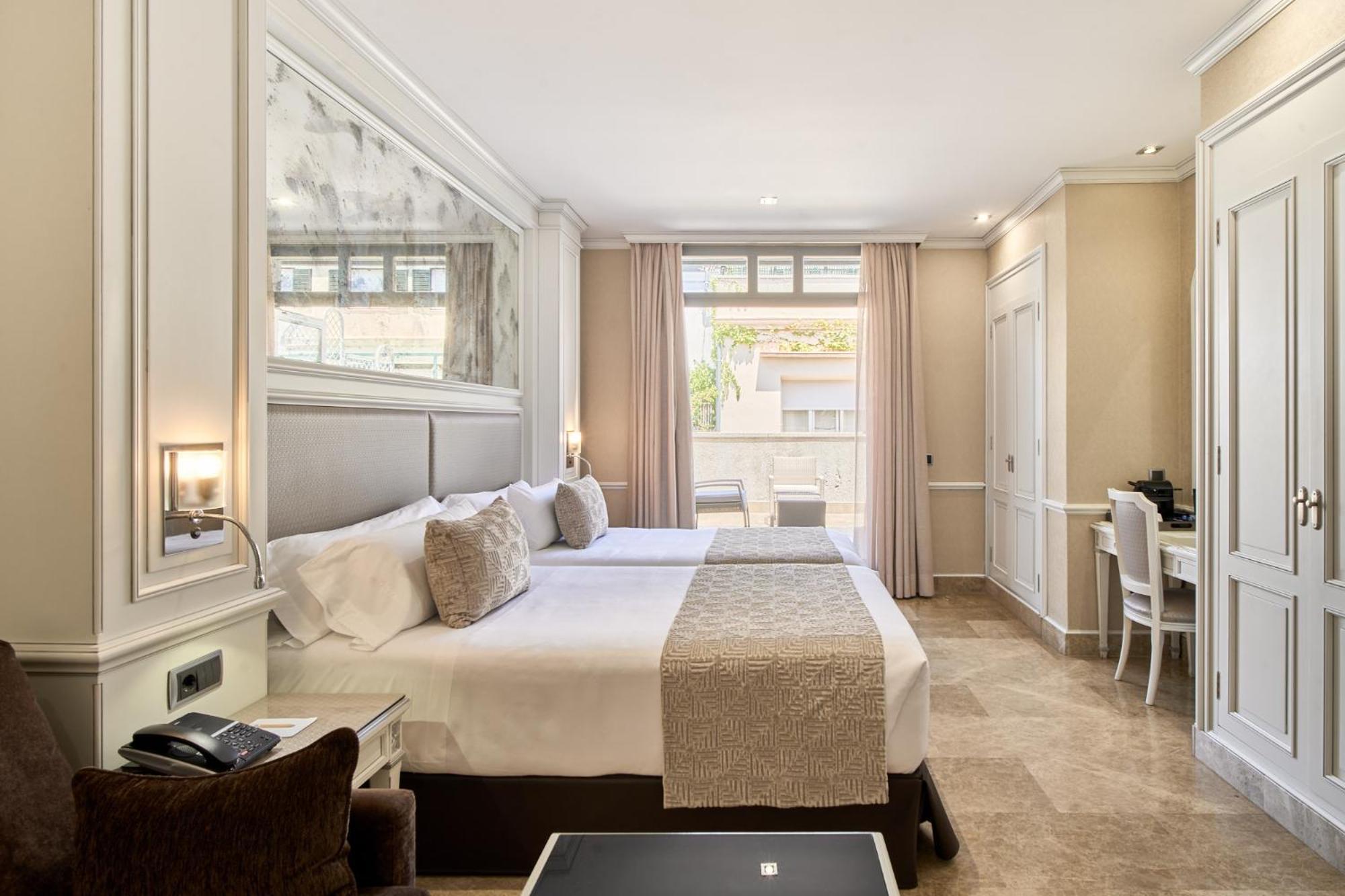 Vp Jardin De Recoletos Hotel Мадрид Екстериор снимка